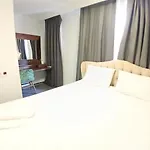 Luxury Sophia