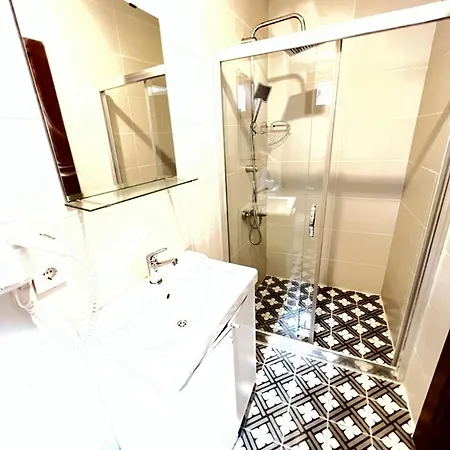 Luxury Sophia Hotel *